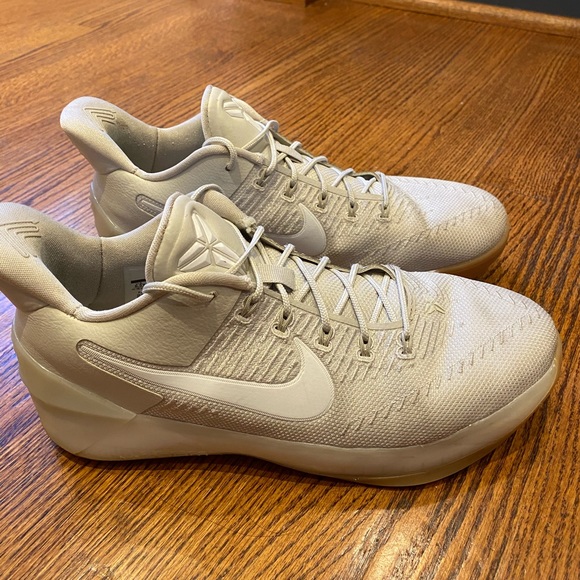 nike kobe ad womens